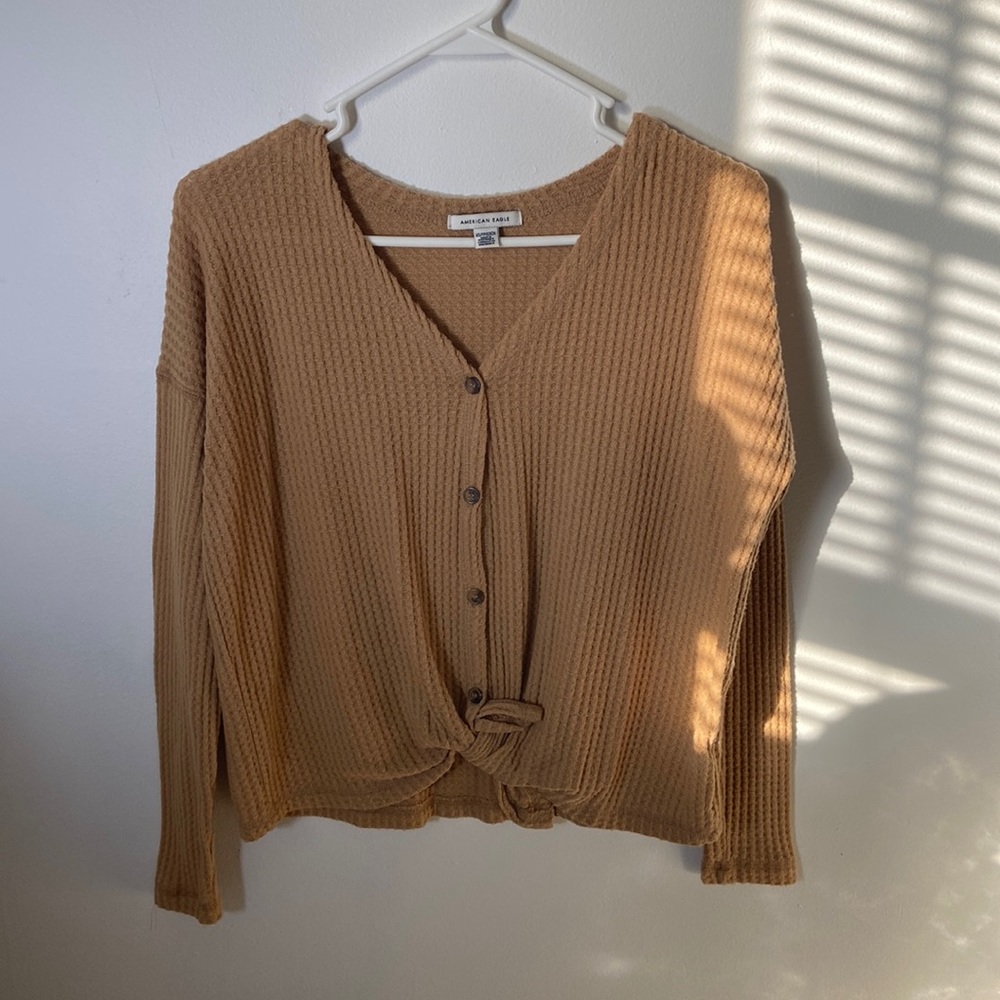 American Eagle top